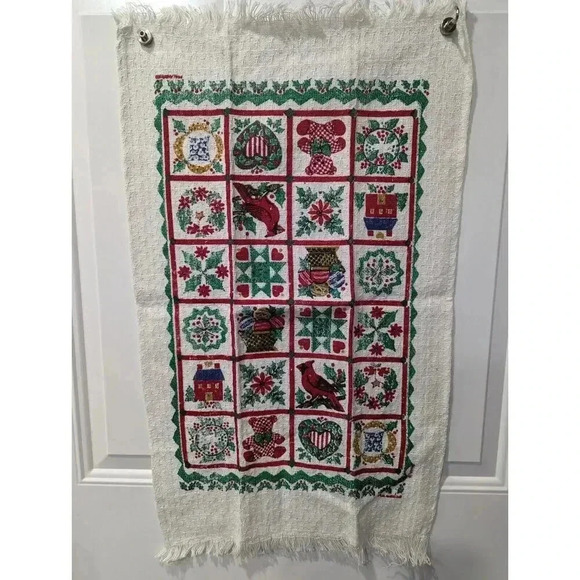 (4) Vintage Christmas Kitchen Hand Towels Set of 4‎ Holiday Seasonal Cloth Lot - Picture 5 of 15